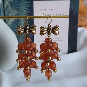 Vintage Gold/Champagne Cluster Earrings